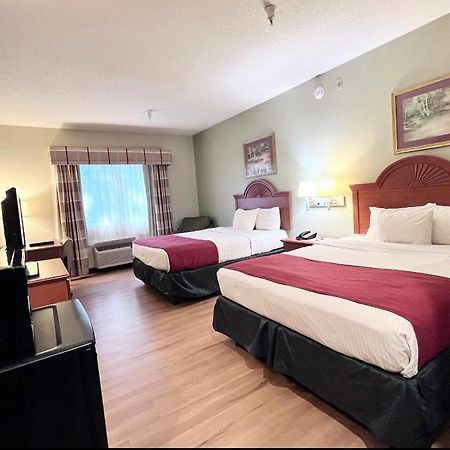 Americas Best Value Inn Wiggins Екстериор снимка