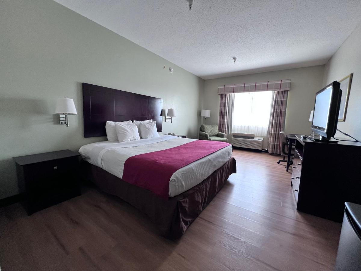 Americas Best Value Inn Wiggins Екстериор снимка