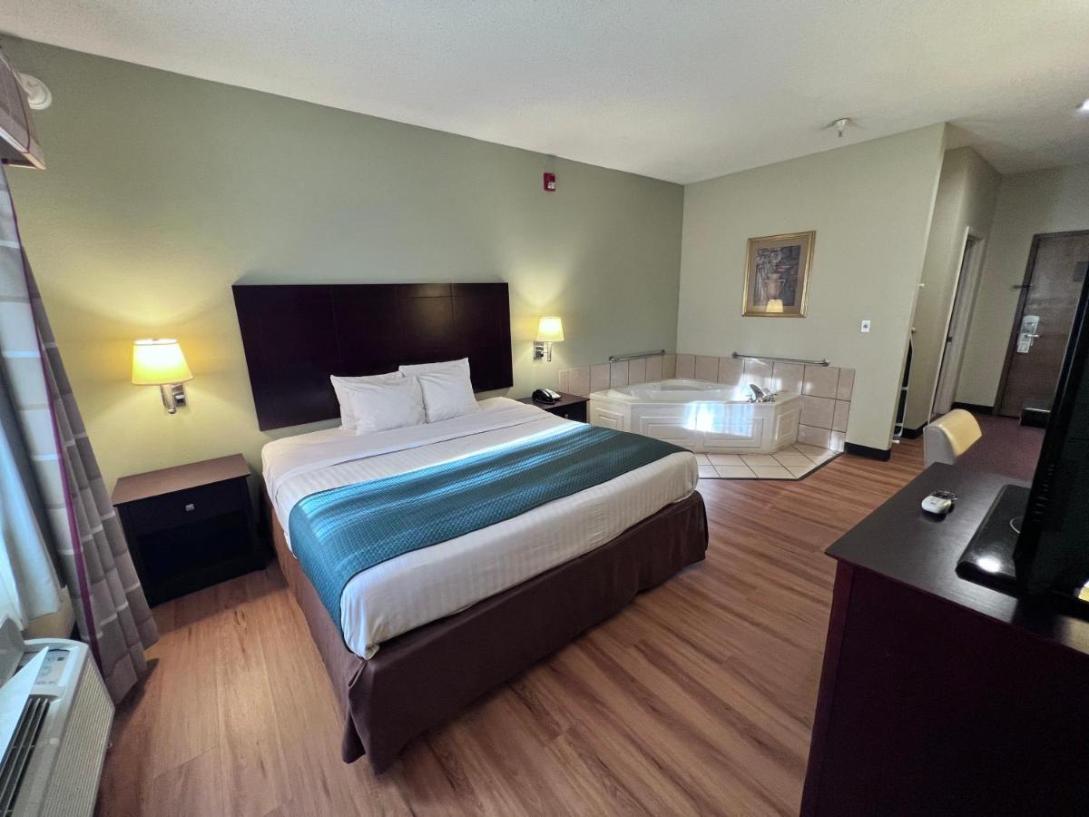 Americas Best Value Inn Wiggins Екстериор снимка