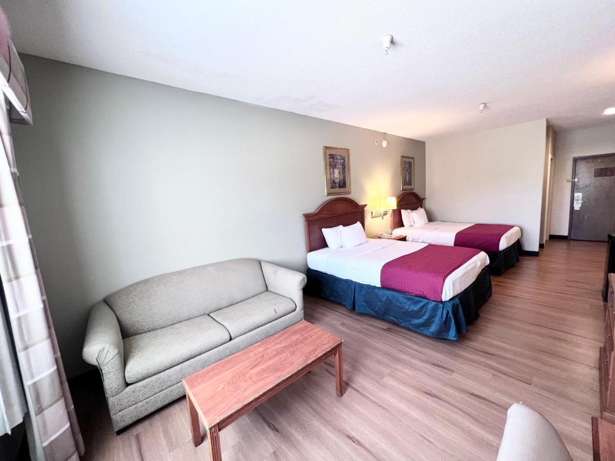 Americas Best Value Inn Wiggins Екстериор снимка